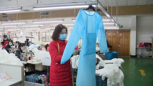 大写的赞 杭州富阳这两家企业开足马力生产防护用品