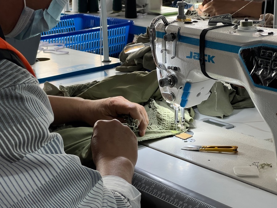 海珠城中村制衣厂开启“清远时间”